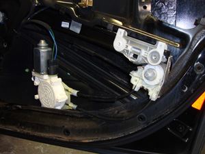 3-Series cable-driven window regulator regulator