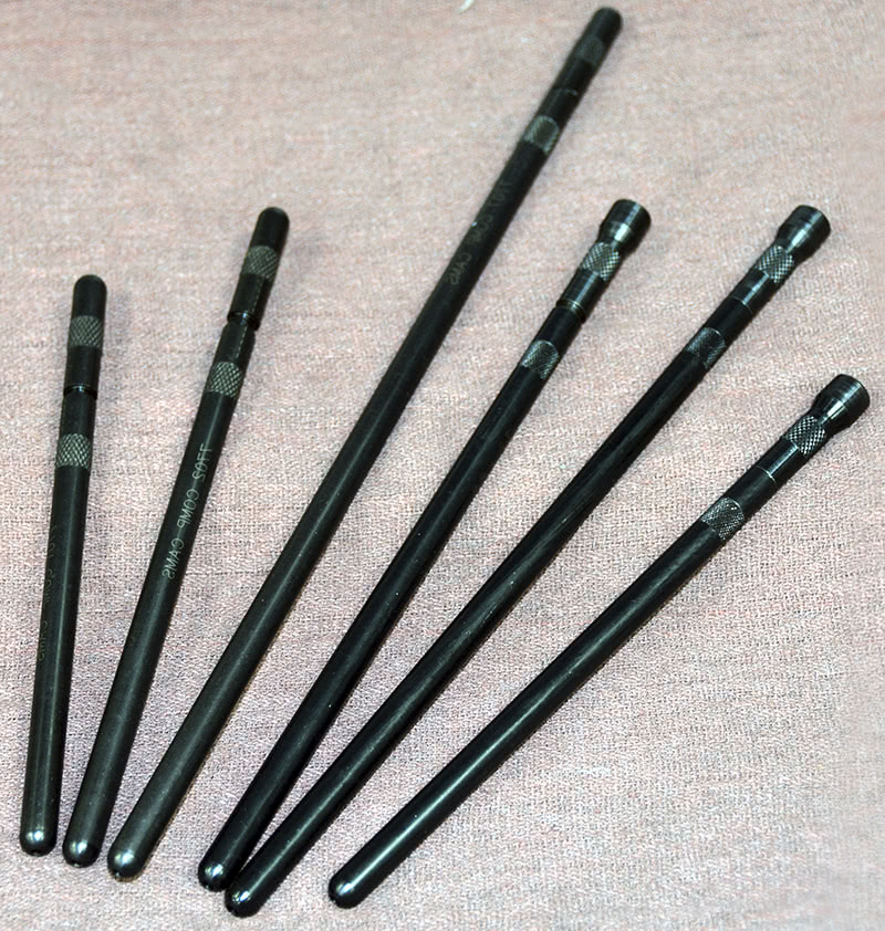 checking pushrods in various lengths - 2